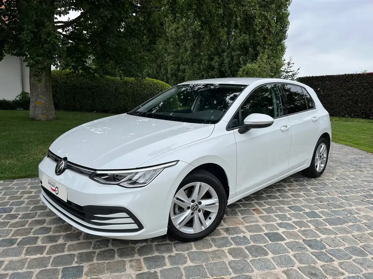 Volkswagen Golf (2023) — foto 1