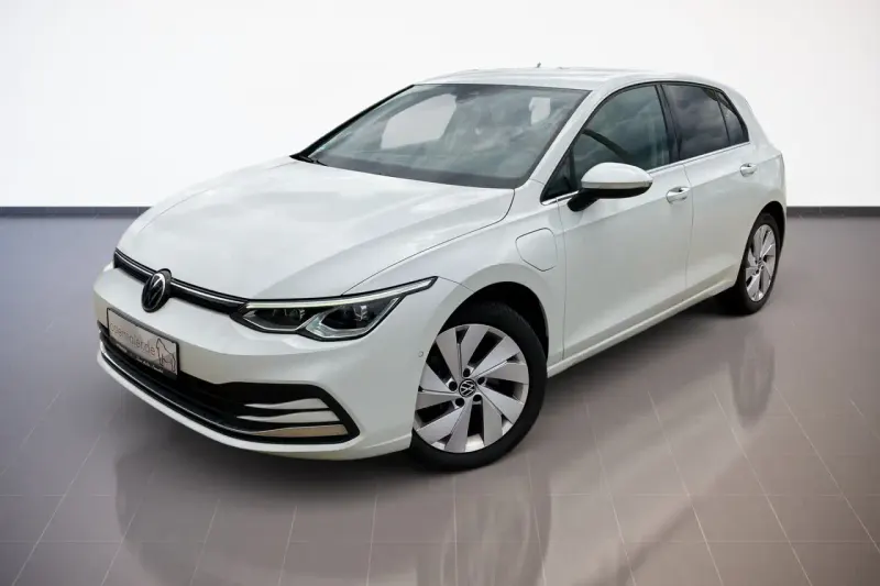 Volkswagen Golf (2021)