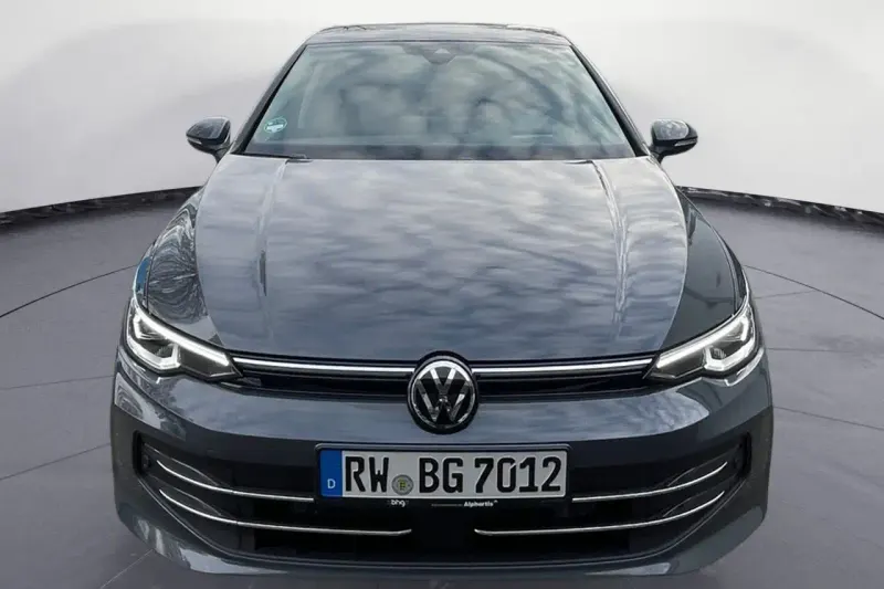 Volkswagen Golf (2025)