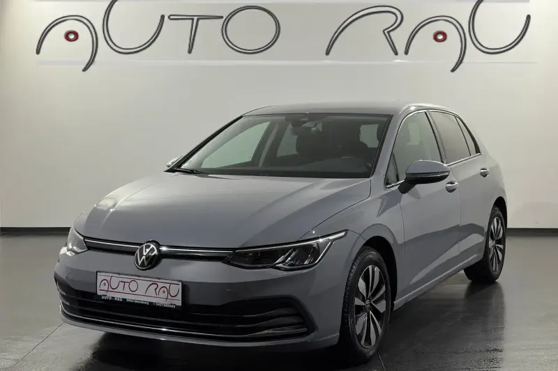 Volkswagen Golf (2023)