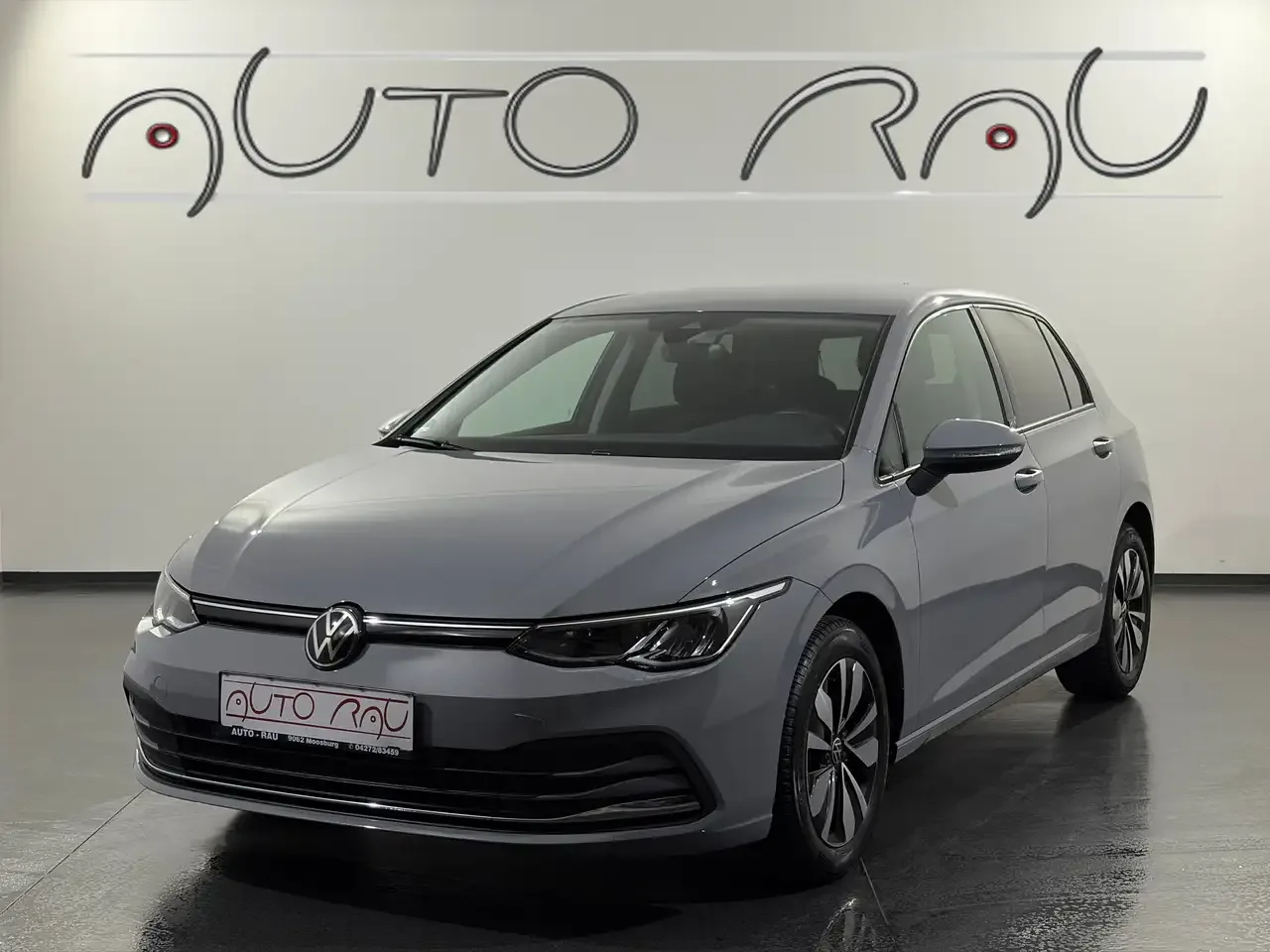 Volkswagen Golf (2023) — foto 1