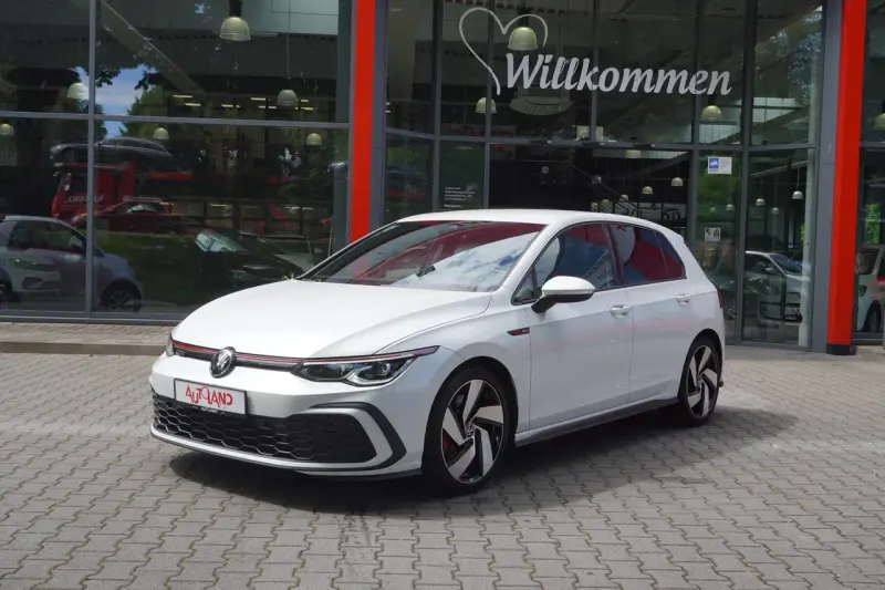 Volkswagen Golf (2020)