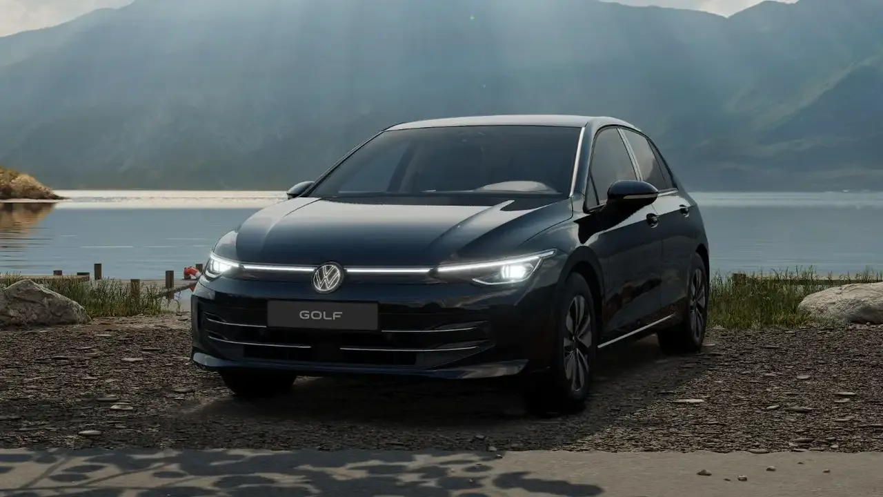 Volkswagen Golf (2025) — foto 1