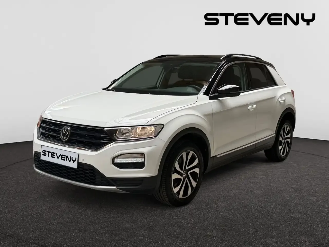 Volkswagen T-Roc (2022) — foto 1