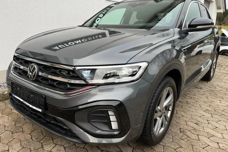 Volkswagen T-Roc (2025)