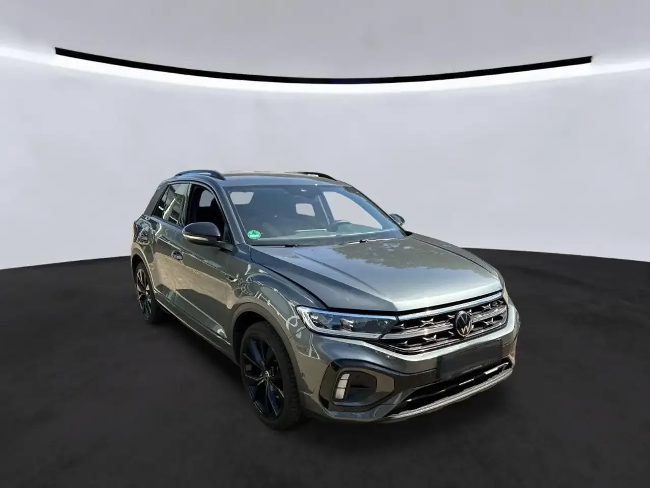 Volkswagen T-Roc (2022) — foto 1