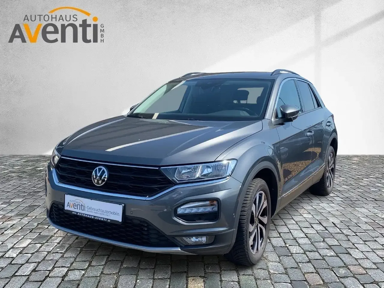 Volkswagen T-Roc (2021) — foto 1