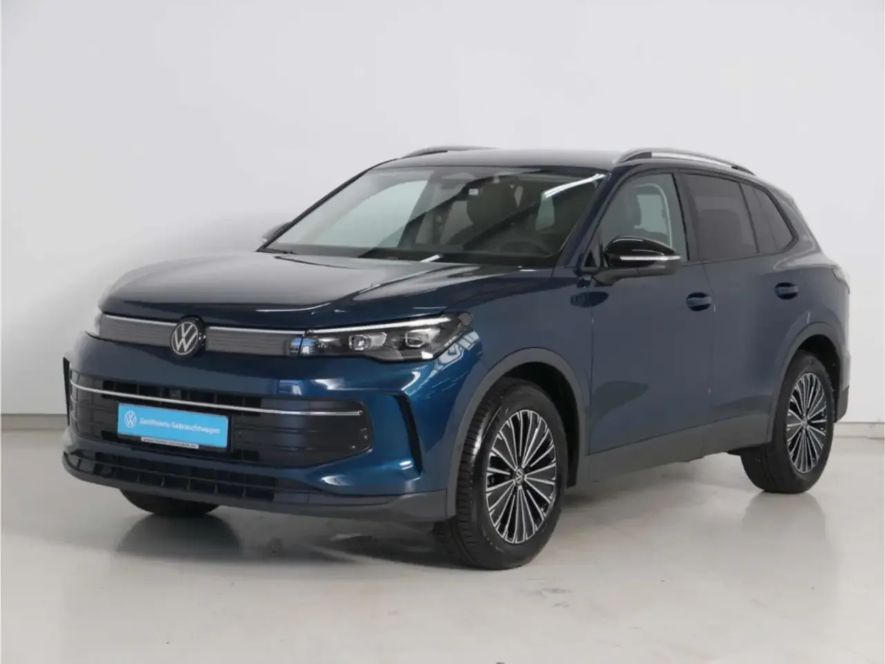 Volkswagen Tiguan (2025) — foto 1