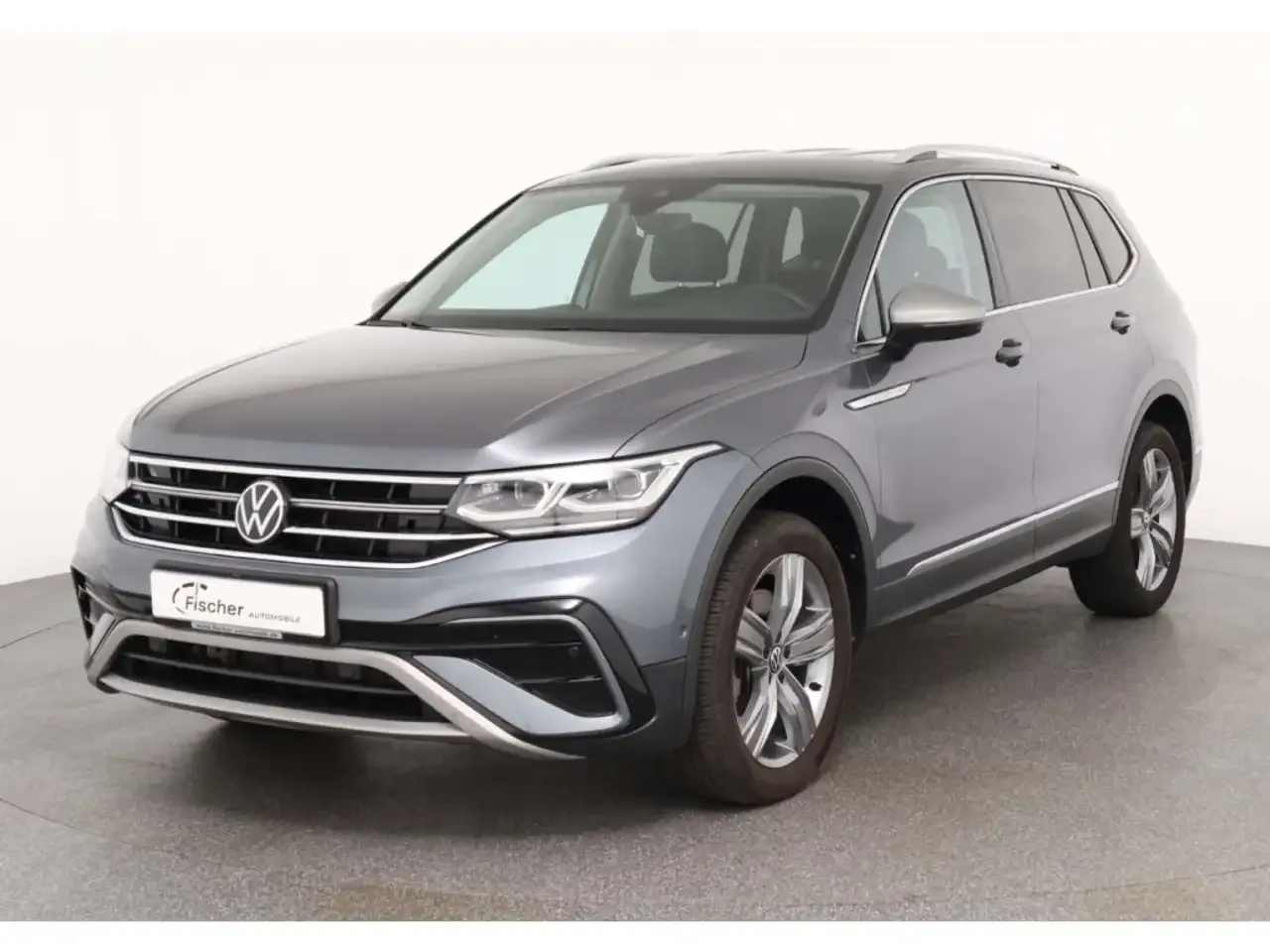 Volkswagen Tiguan (2023) — foto 1