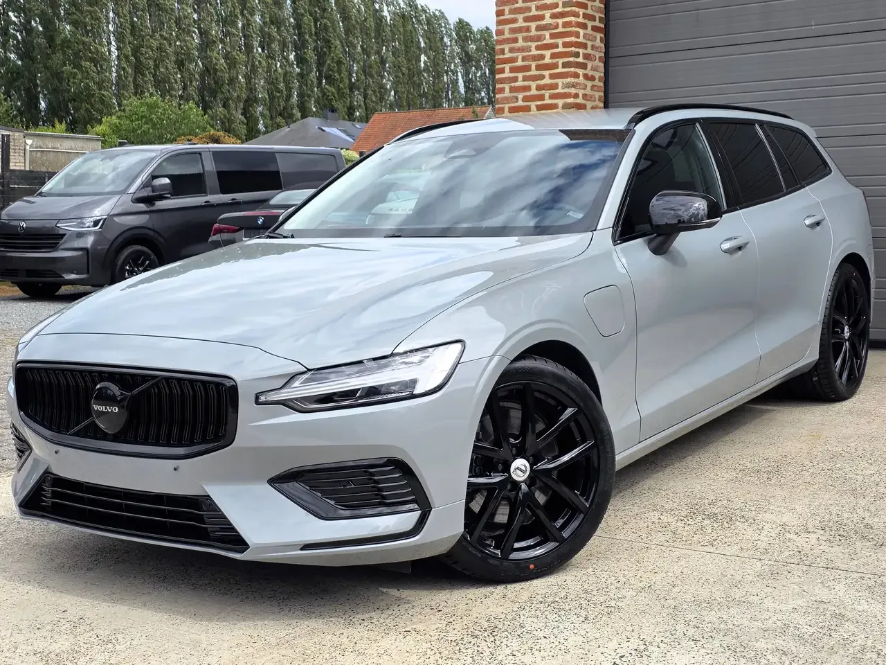 Volvo V60 (2024) — foto 1