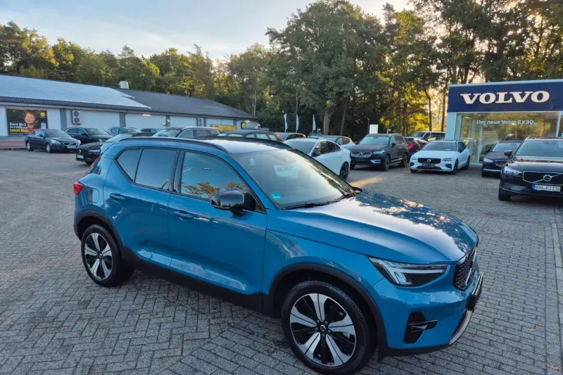 Volvo XC40 (2022)