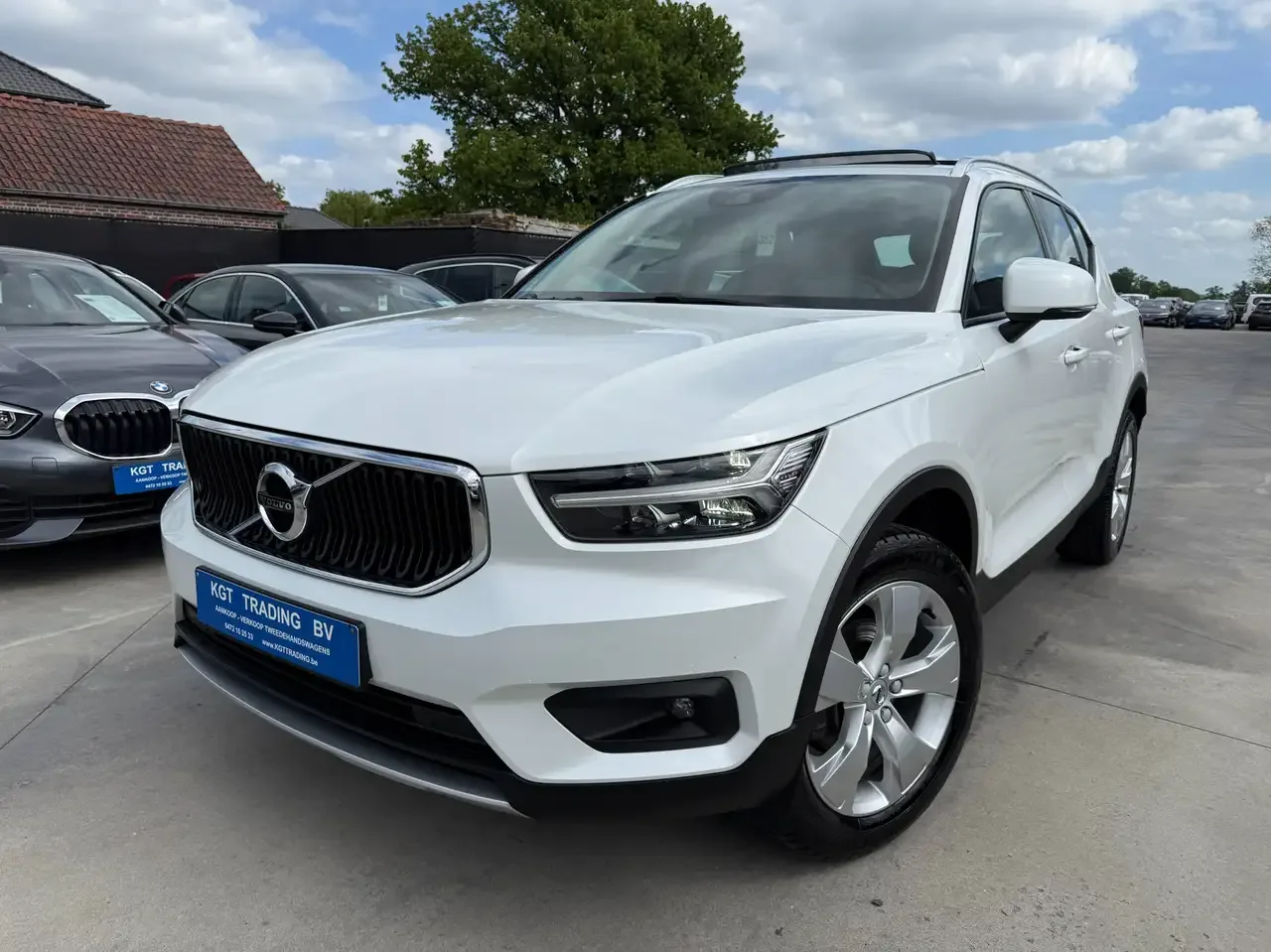 Volvo XC40 (2021) — foto 1