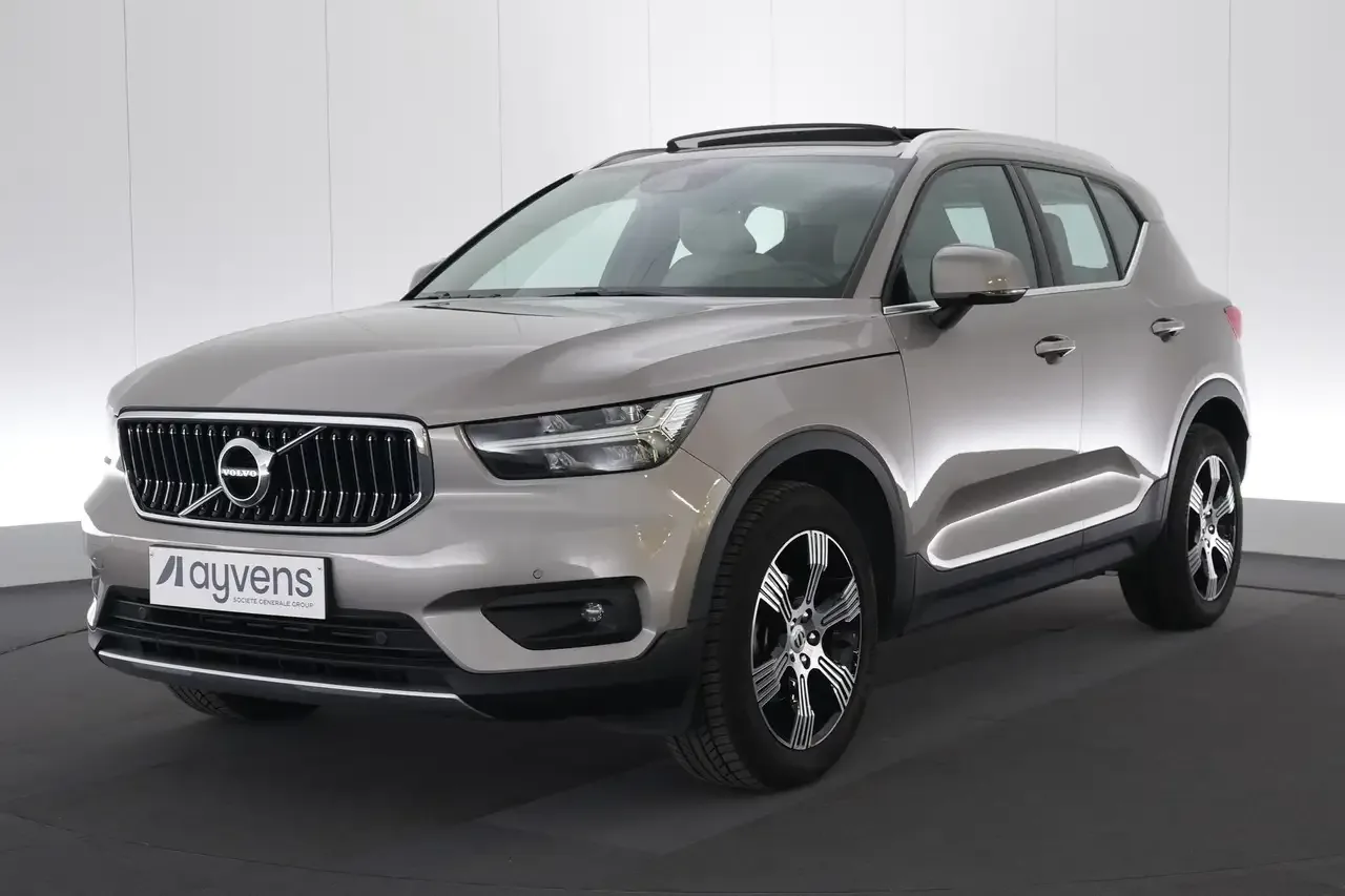 Volvo XC40 (2020) — foto 1