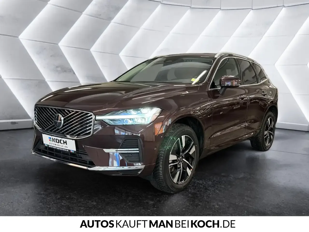 Volvo XC60 (2025) — foto 1