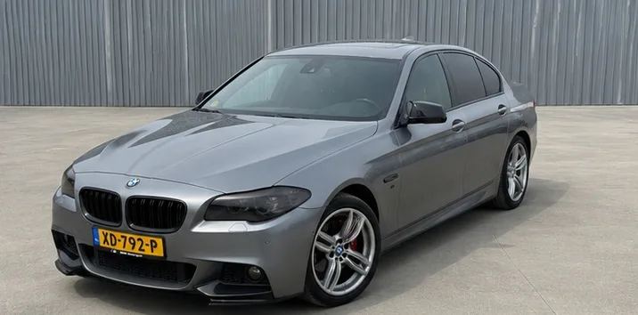 BMW 5-Serie (2012) — foto 1