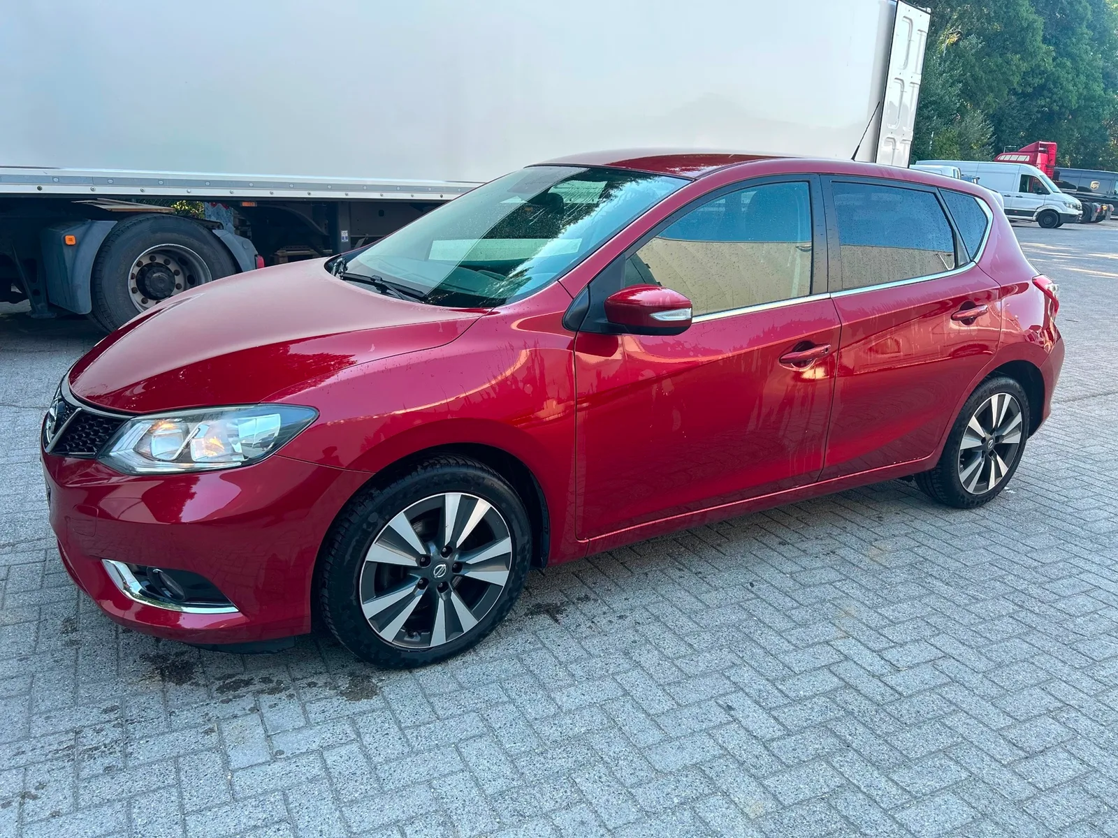 Nissan Pulsar (2016) — foto 1