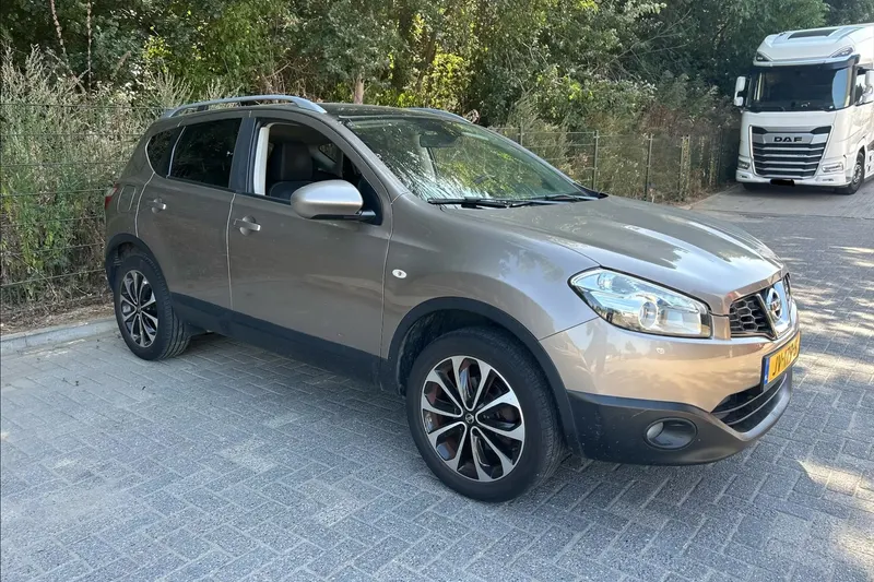 Nissan Qashqai (2011)