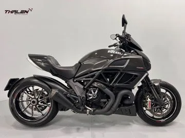 Ducati Diavel (2012) — foto 1