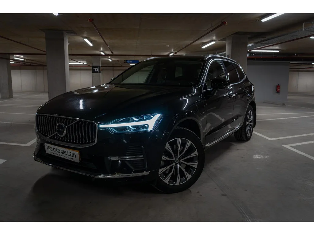 Volvo XC60 (2022) — foto 1