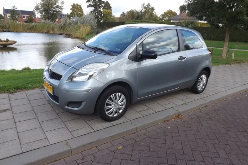 Toyota Yaris (2010)