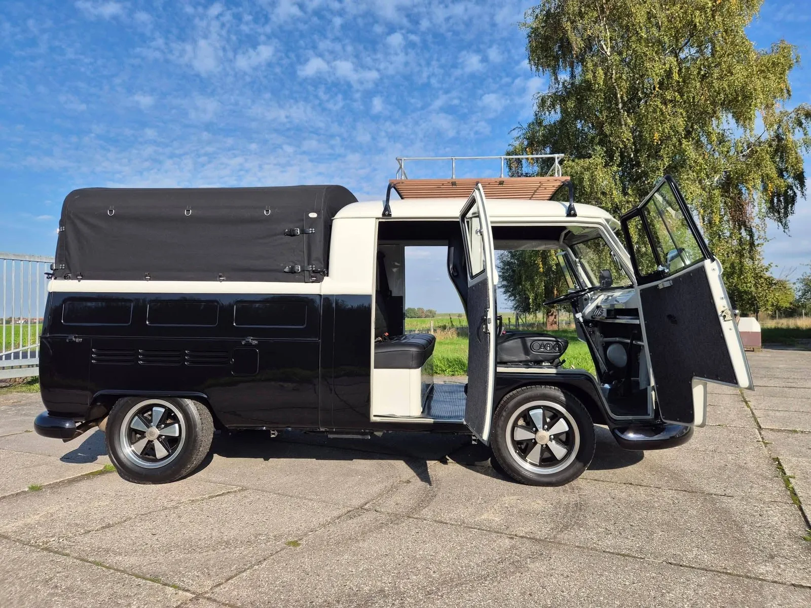 Volkswagen Transporter (1966) — foto 1