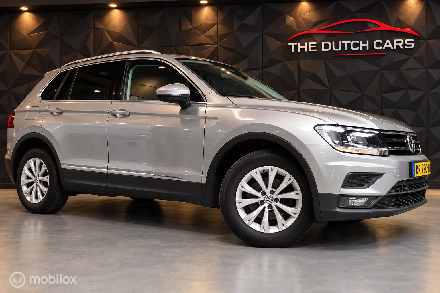 Volkswagen Tiguan (2018) — foto 1