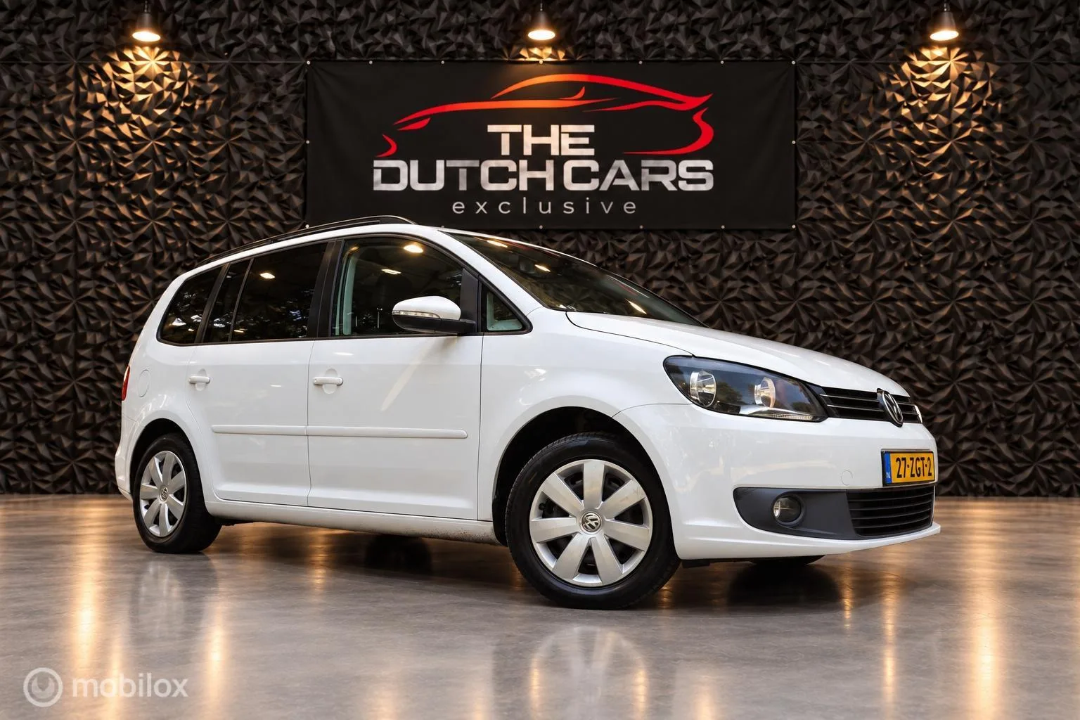 Volkswagen Touran (2012) — foto 1