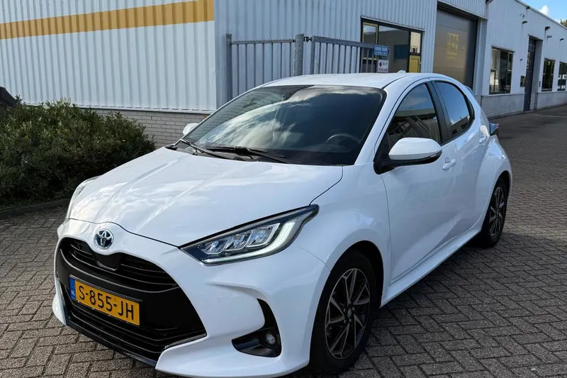 Toyota Yaris (2023)