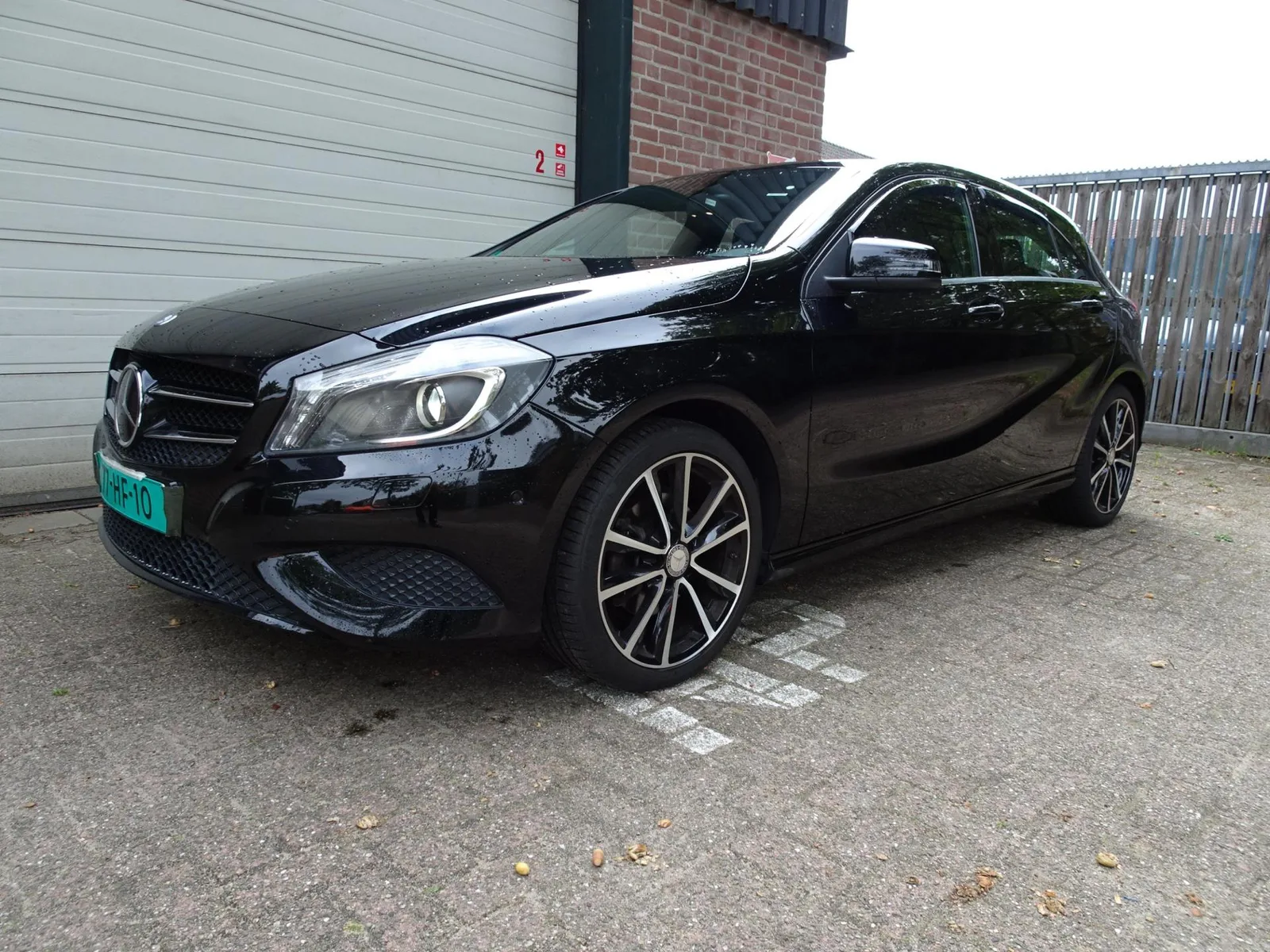 Mercedes-Benz A-Klasse (2015) — foto 1