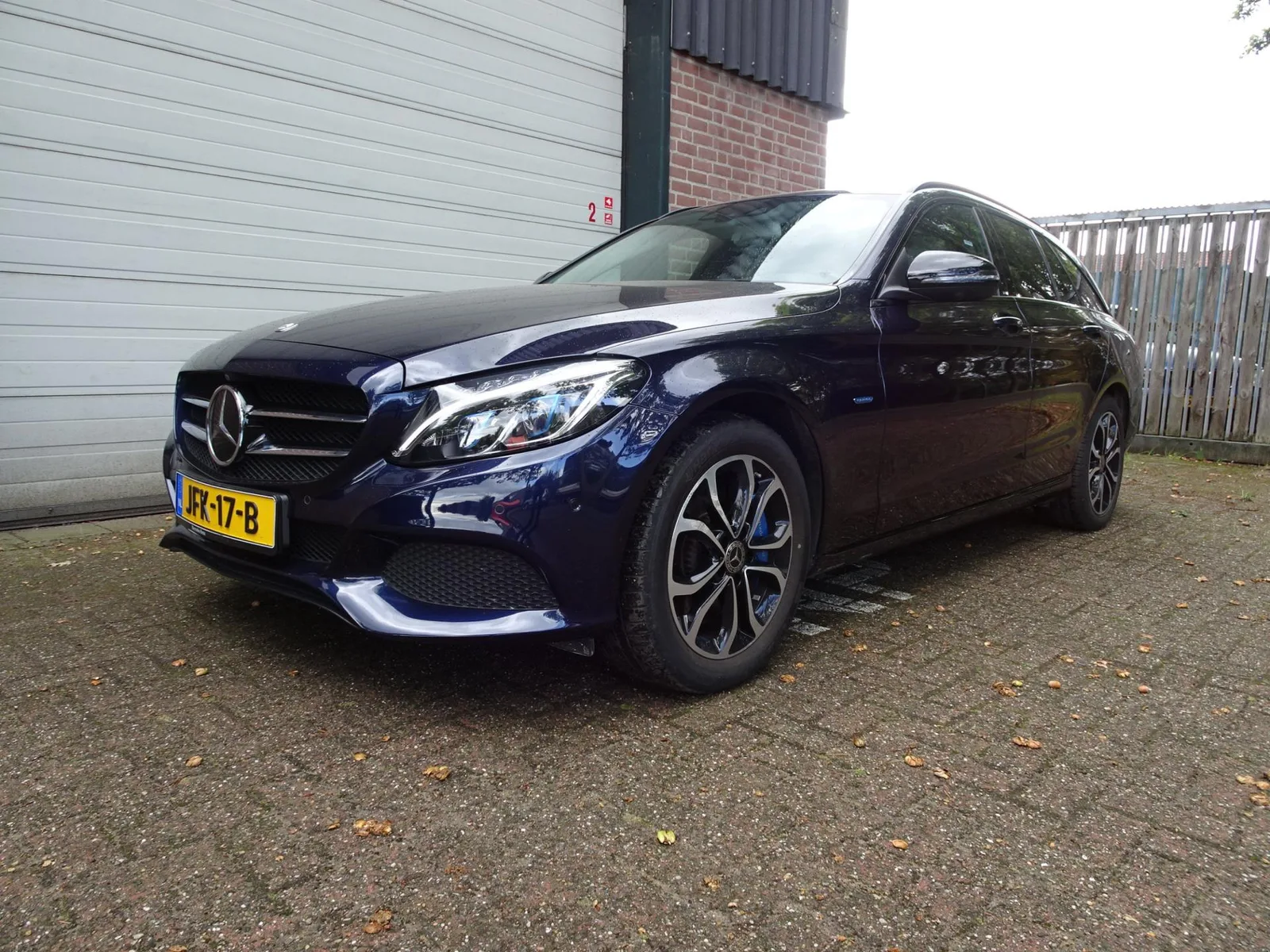 Mercedes-Benz C-Klasse (2017) — foto 1