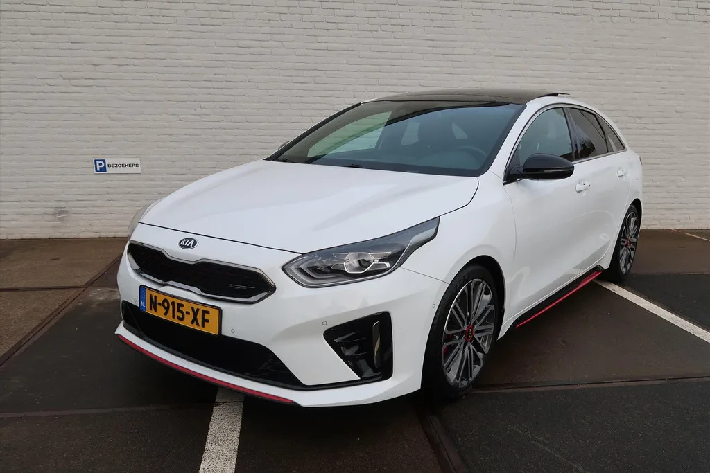 Kia Proceed (2022) — foto 1
