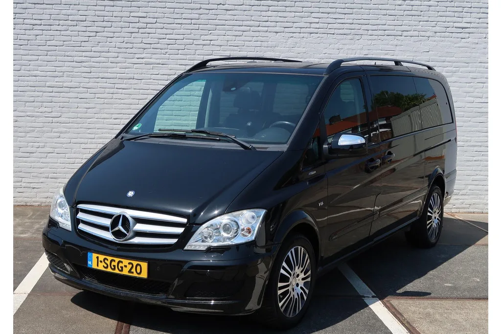 Mercedes-Benz Viano (2012) — foto 1