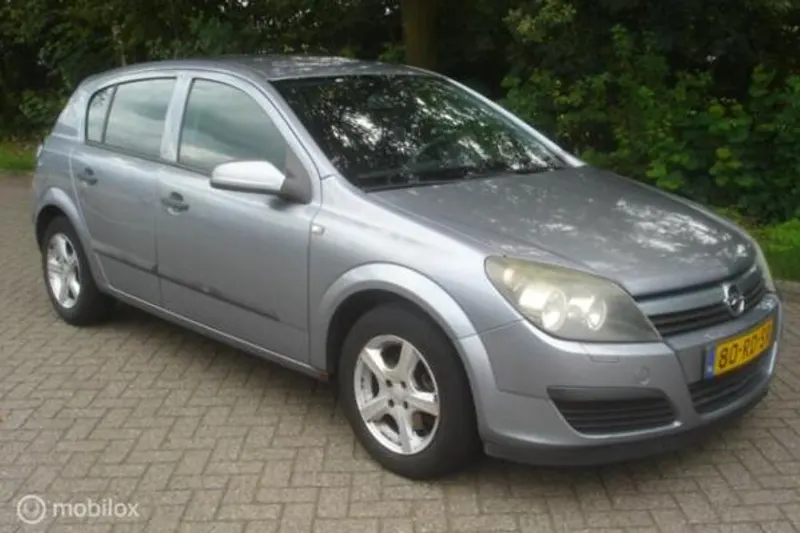 Opel Astra (2005)