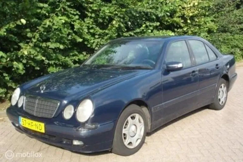 Mercedes-Benz E-Klasse (2001)