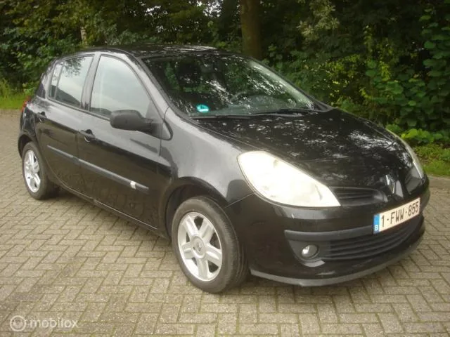 Renault Clio (2008) — foto 1