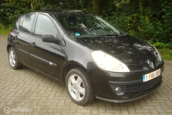 Renault Clio (2008) — foto 1