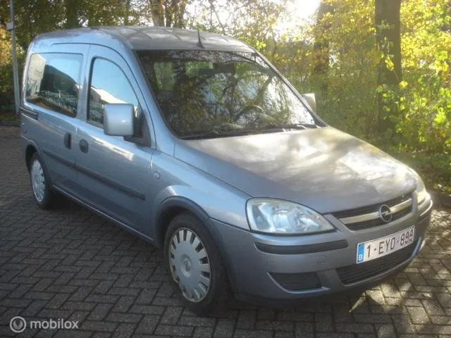 Opel Combo (2008) — foto 1