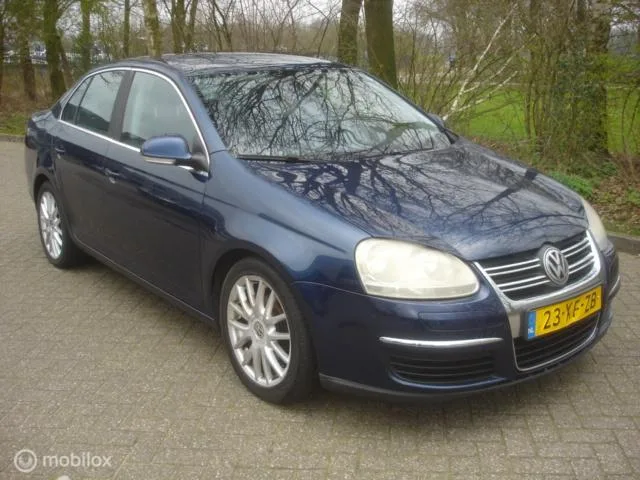 Volkswagen Jetta (2007) — foto 1