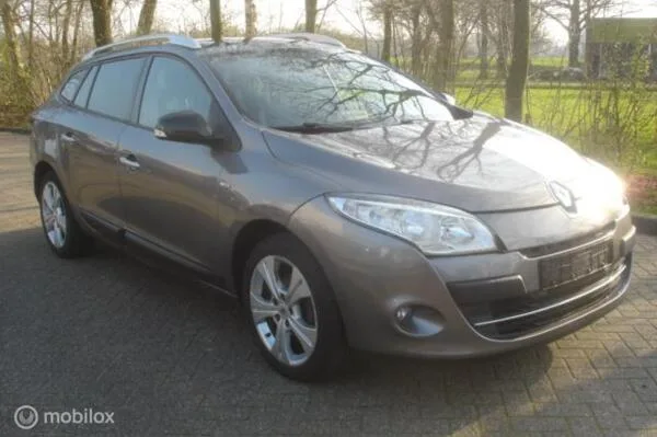 Renault Mégane (2012) — foto 1
