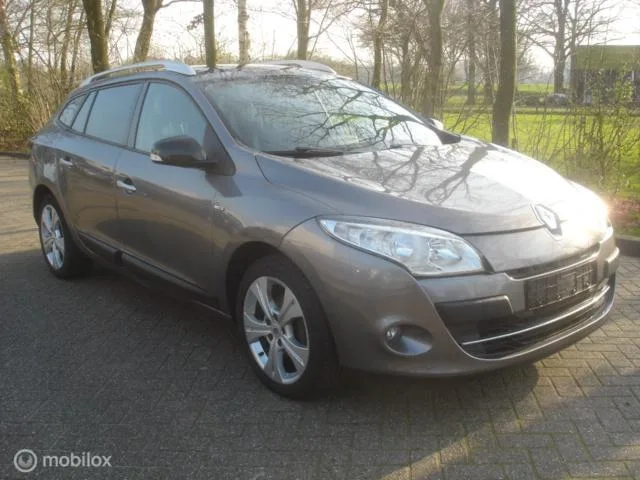 Renault Mégane (2012) — foto 1