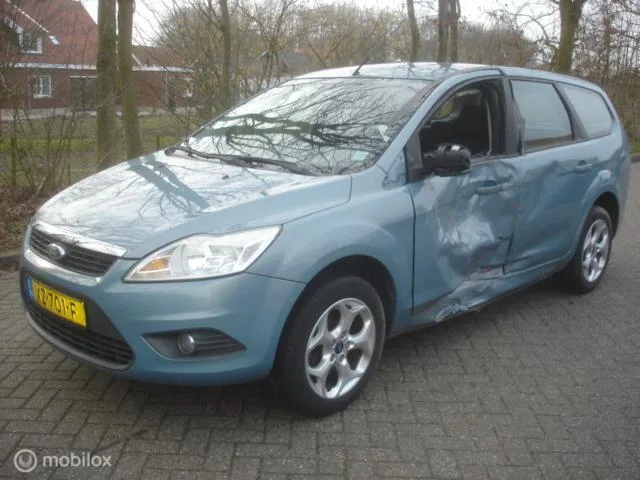 Ford Focus (2008) — foto 1