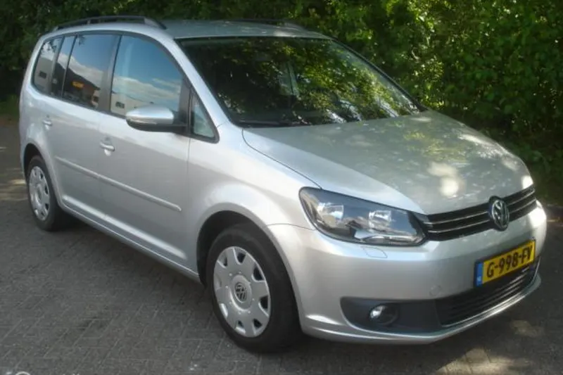 Volkswagen Touran (2015)