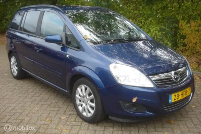 Opel Zafira (2008)