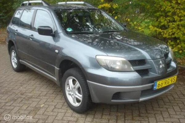 Mitsubishi Outlander (2005) — foto 1