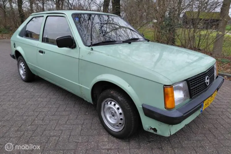 Opel Kadett (1982)