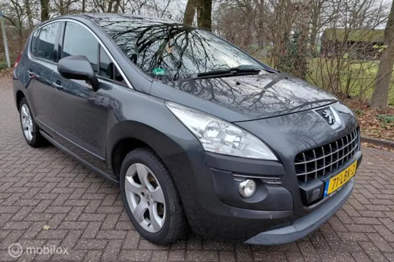 Peugeot 3008 (2010)