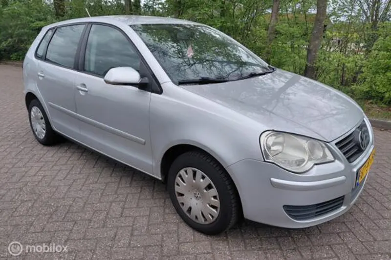 Volkswagen Polo (2006)