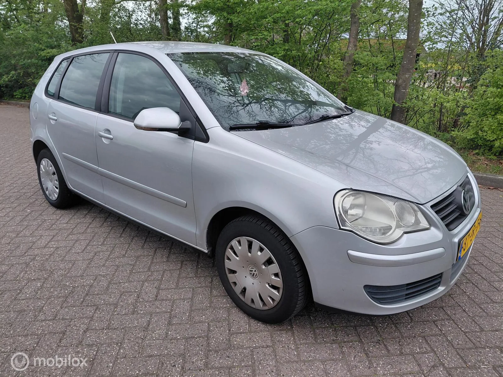 Volkswagen Polo (2006) — foto 1