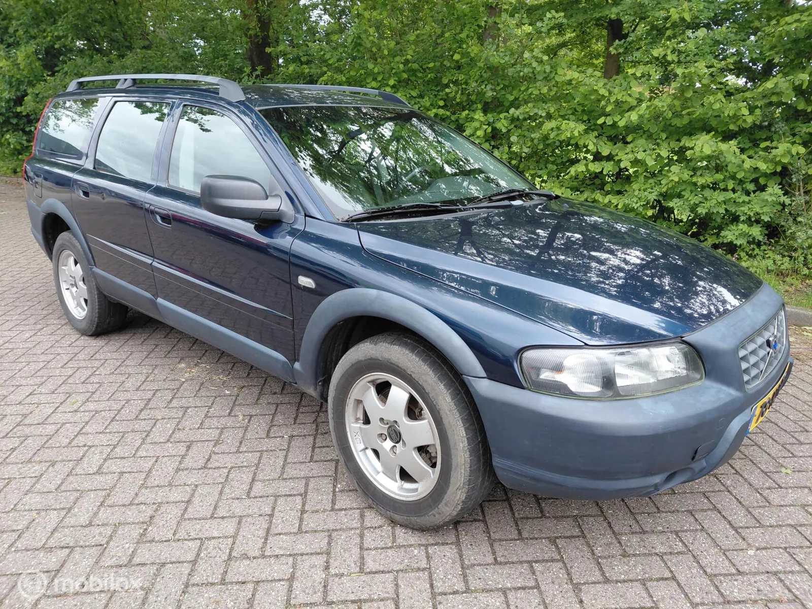 Volvo XC70 (2003) — foto 1