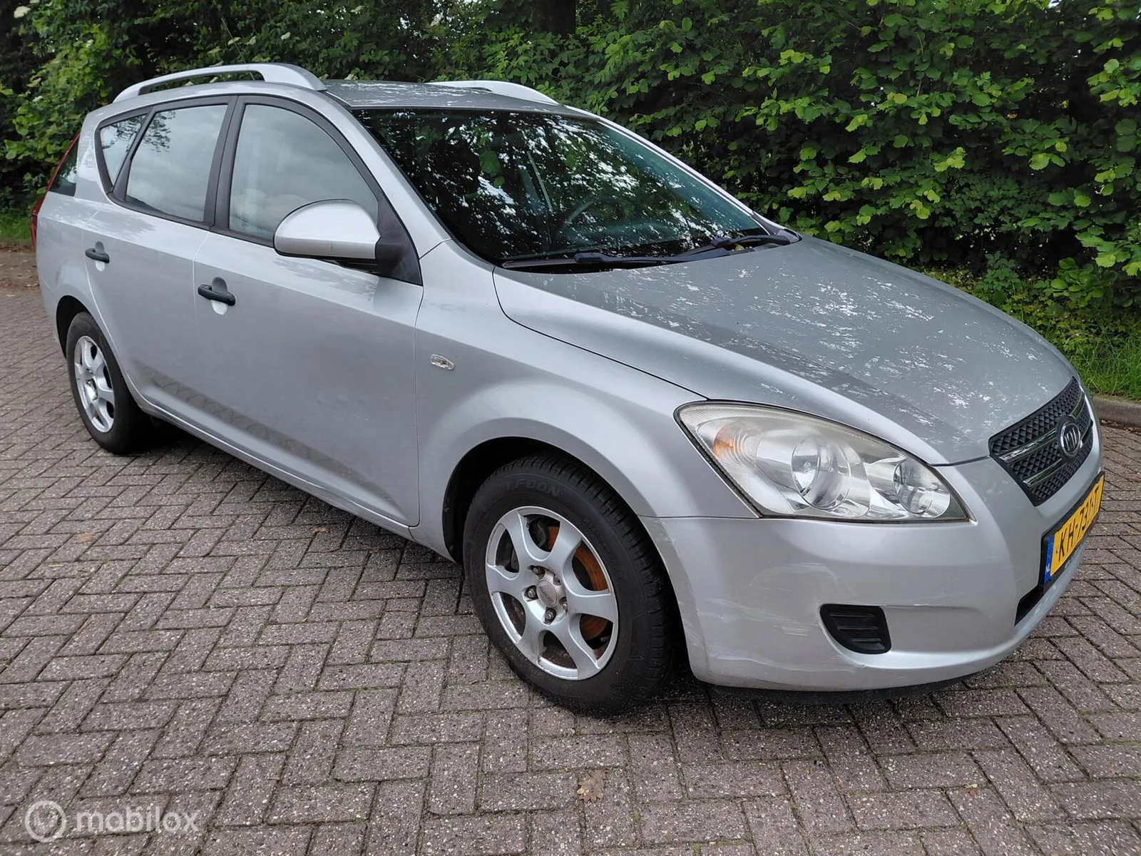 Kia Ceed (2008) — foto 1